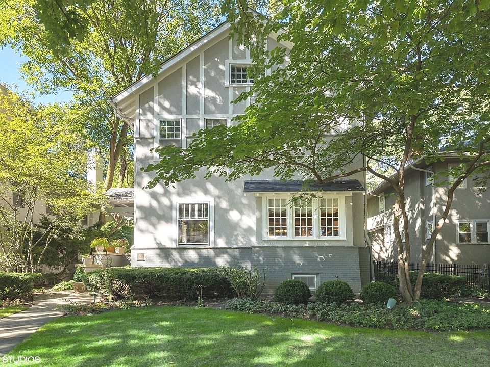 1st image of 806 Oakwood Ave