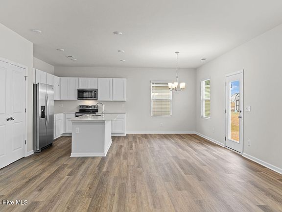 4th image of 91 Maymont Street NW