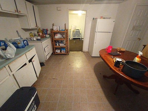 5th image of 3136 Westover Dr