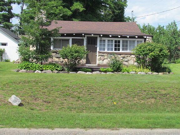 3rd image of 4338 Michelson Ave