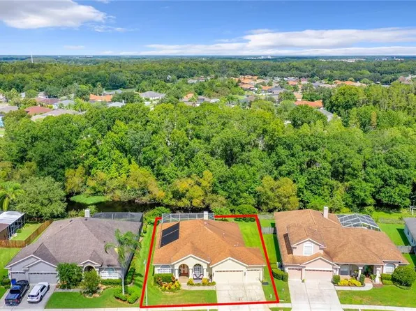 1501 Deerbourne Dr, Zephyrhills, FL 33543
