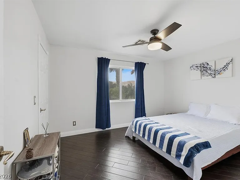 5397 Esparon Ave — Photo 22