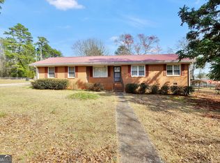 103 Julie Cir, Griffin, GA 30223
