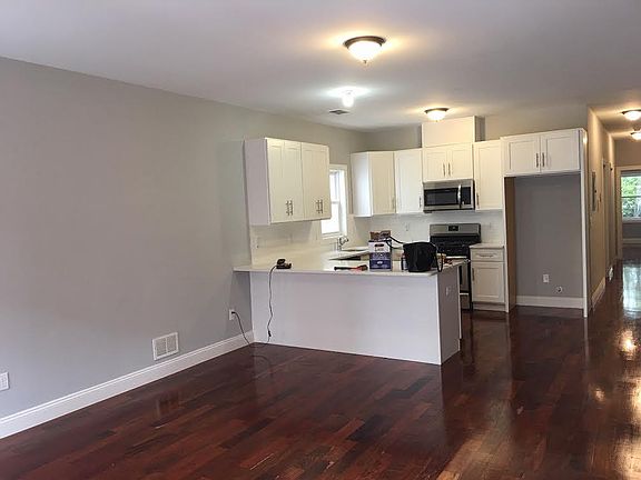 3rd image of 65 Brinkerhoff St #1