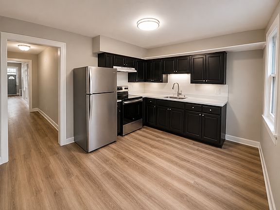3rd image of 444 N 30th St #444