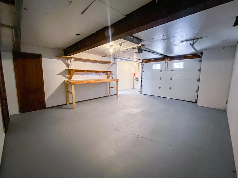 1108 Catalpa Cir — Photo 22