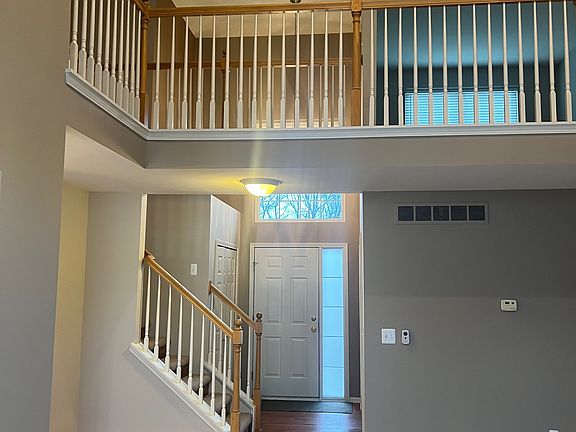 2nd image of 4375 Blossom Hill Trl