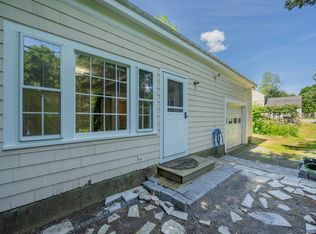 61 Valley Rd #1, Lexington, MA 02421