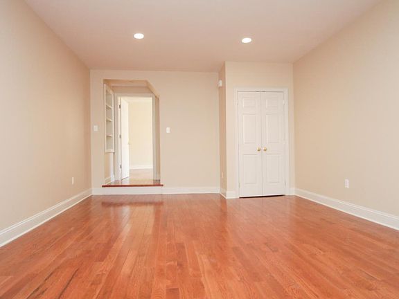 5th image of 1927 S 10th St #1