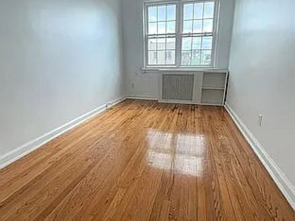 1st image of 21-27 47th St #2F