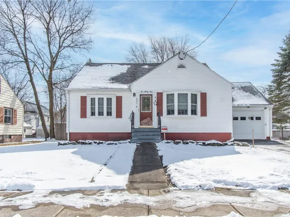 231 Harewood Ave, Watertown, NY 13601