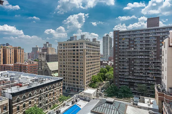 Rented by Bridgeline Property Management, LLC | media 29