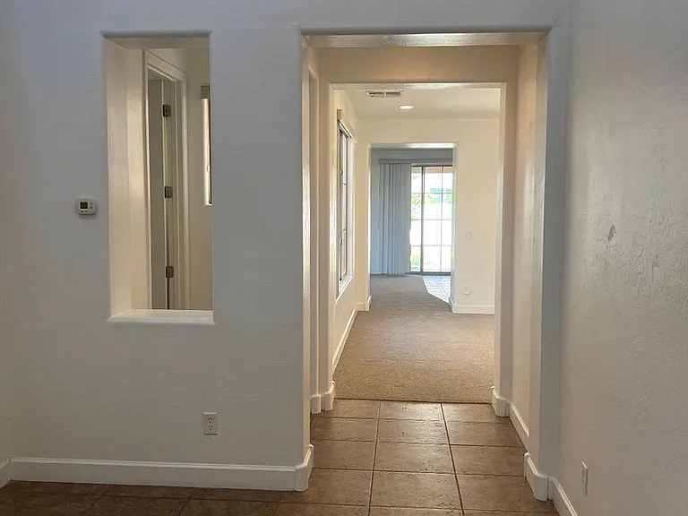 3302 E Jasper Dr — Photo 3