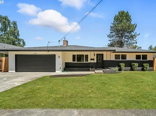 1415 E 7th St, Newberg, OR 97132