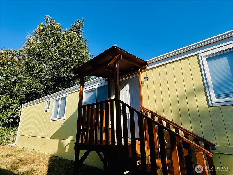 3rd image of 545 Hendricks Street #13