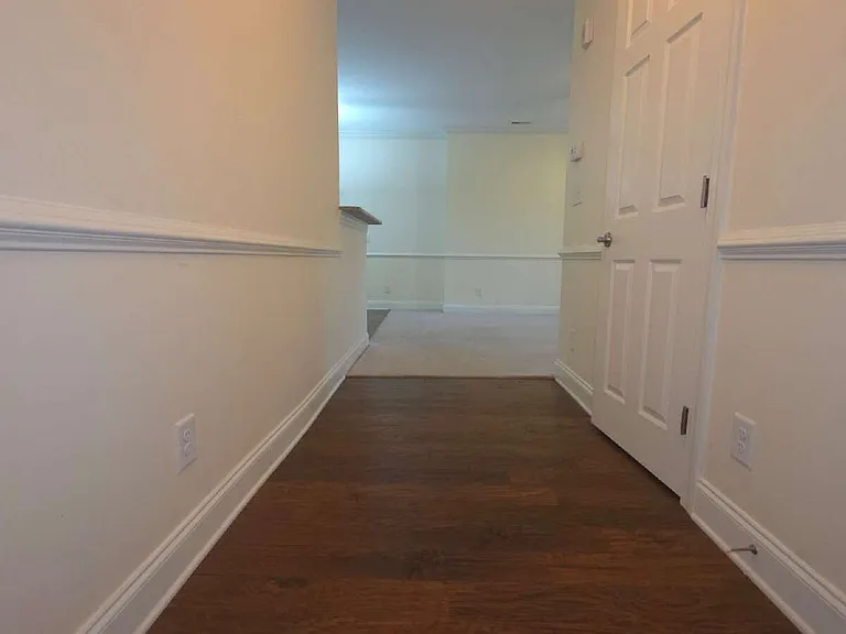 321 Gallery Dr #202 — Photo 56