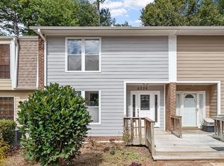 6226 Dixon Dr, Raleigh, NC 27609