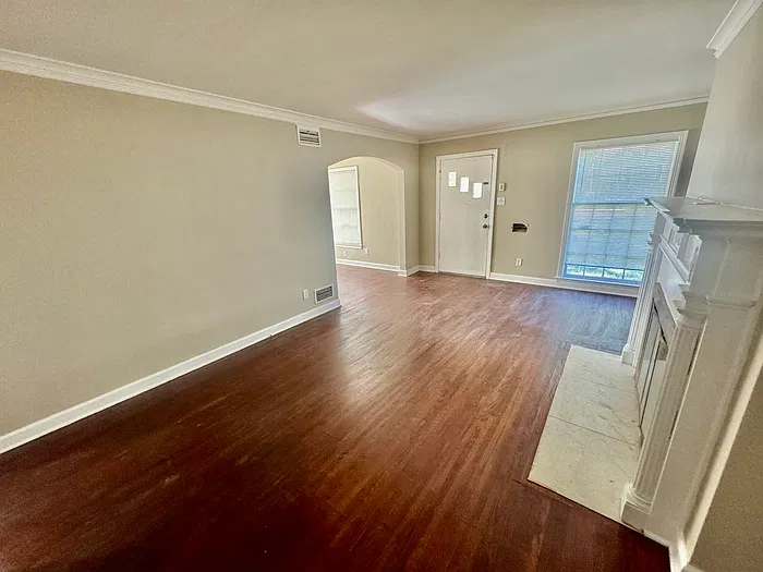 4 bed, 2.0 bath, 1550 sqft, $1,495 — Photo 2