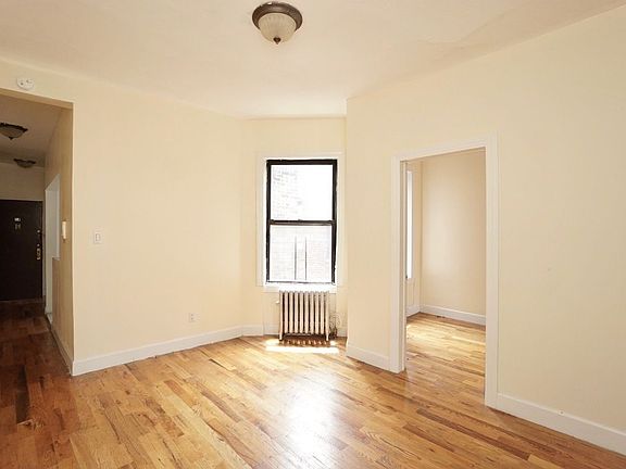 4th image of 26 Saint Nicholas Pl APT 5A