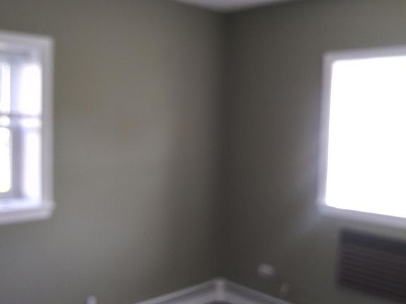 4th image of 1128 Wilcox Ave