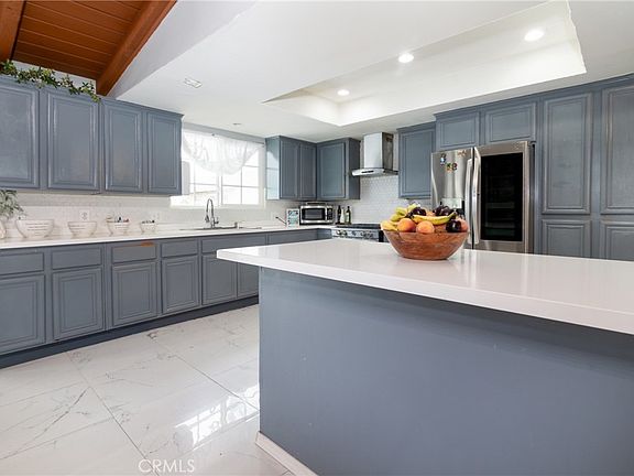 3rd image of 30160 Westbrook Dr