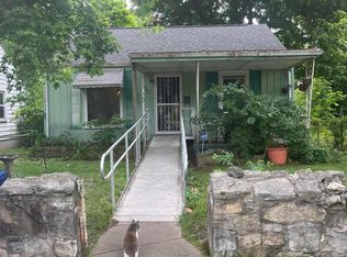 2202 Avalon Pl, Columbus, OH 43219