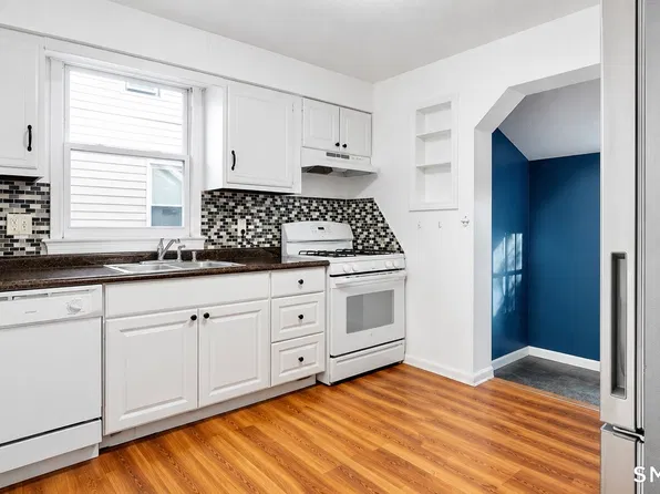 21 Parmalee Ave #2, New Haven, CT 06511