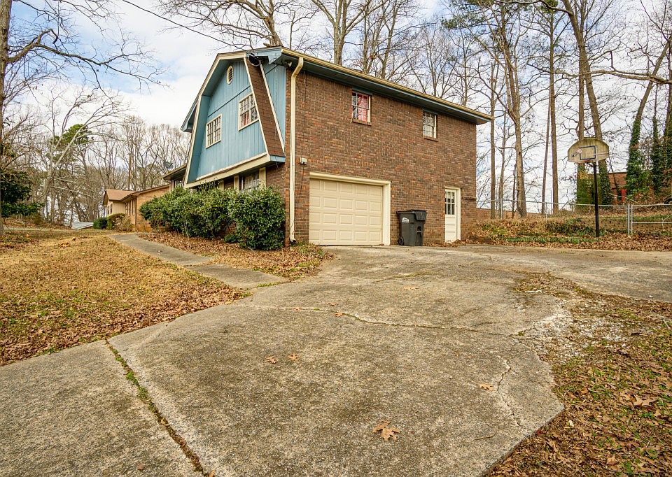 1st image of 117 Beaver Pond Dr #3