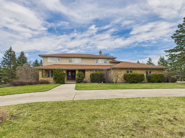 20 Country Manor Ln, Orland Park, IL 60467
