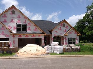106 Silverstone Ln, Mount Juliet, TN 37122