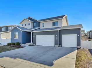 717 W Wynwood Dr, Salt Lake City, UT 84123