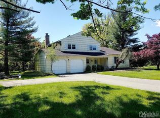 26 Fairfield Rd, Princeton, NJ 08540