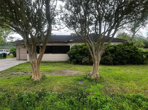 8038 Talton St, Houston, TX 77028