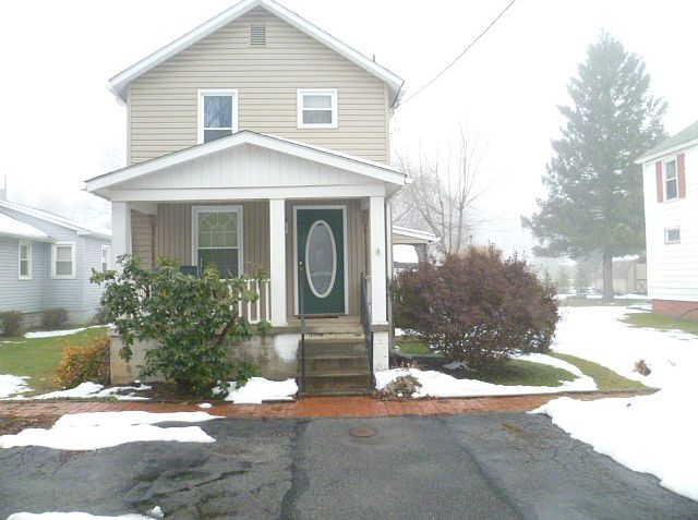 1st image of 1315 Clarendon Ave