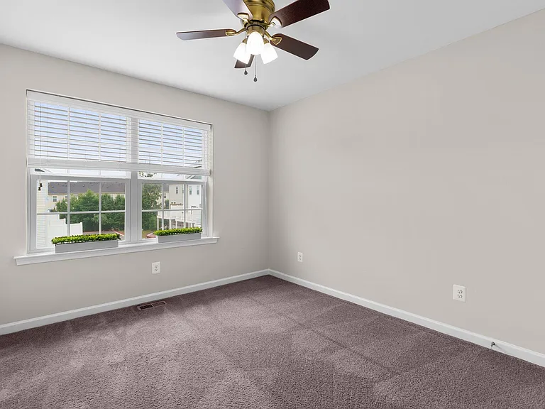 7720 Rearden Ct — Photo 35