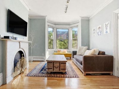 587 Tremont St #3, Boston, MA, 02118