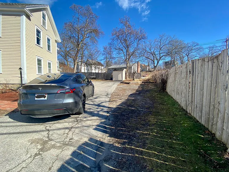 132 Princeton St #1 — Photo 24
