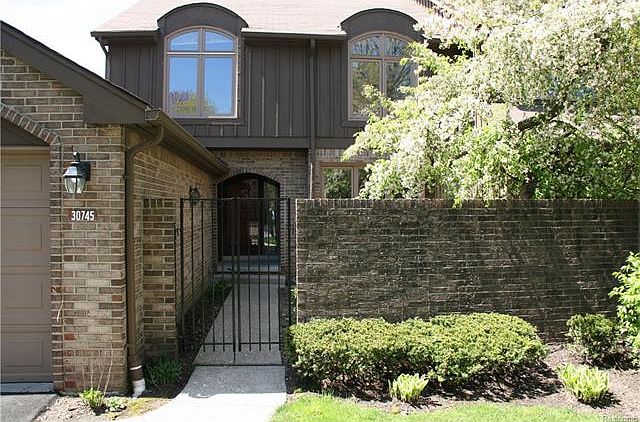 1st image of 30745 Oakview Way #1