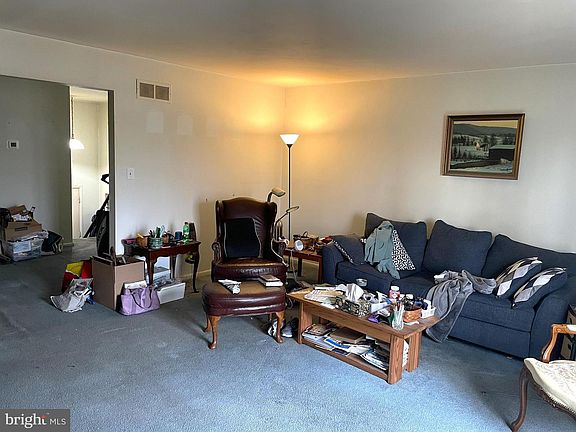 5th image of 2816 Aspen Hill Rd