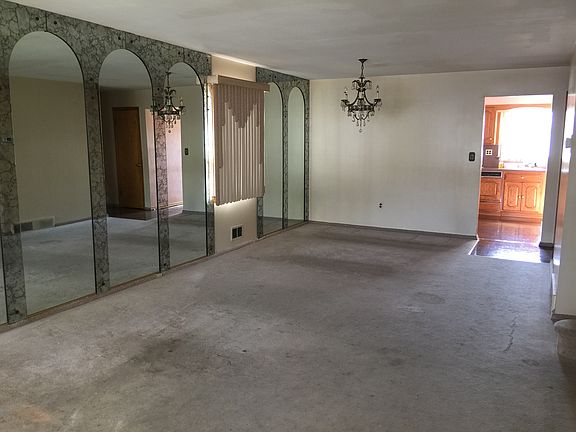 2nd image of 102 Mobile Ave