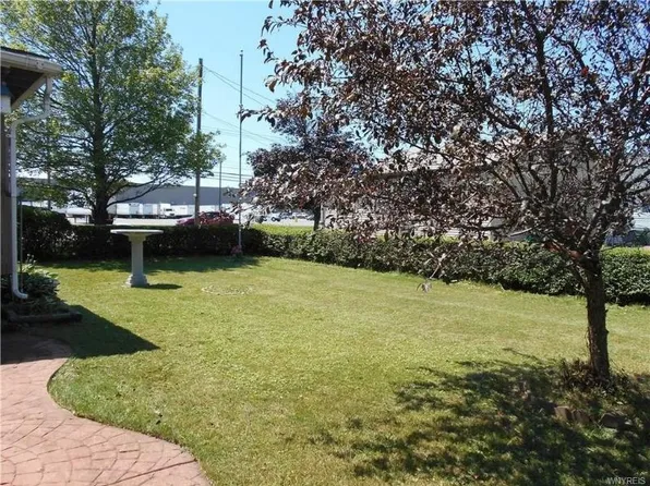 2494 George Urban Blvd, Depew, NY 14043