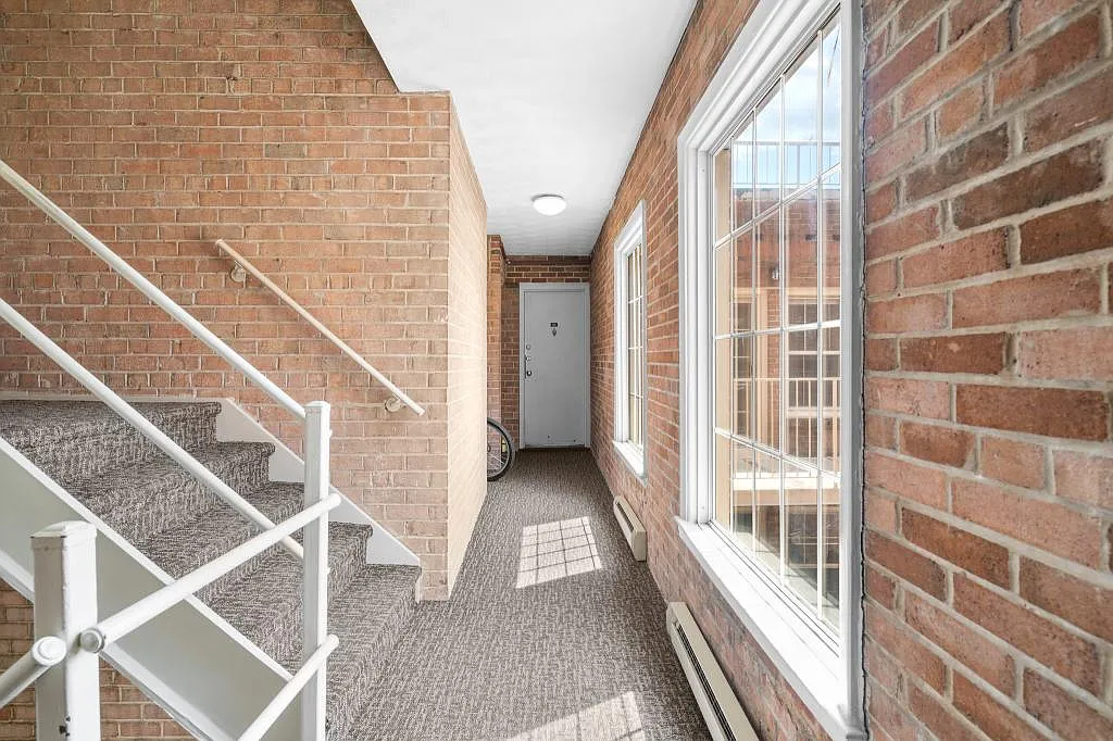 2515 P St NW, unit 201 — Photo 4