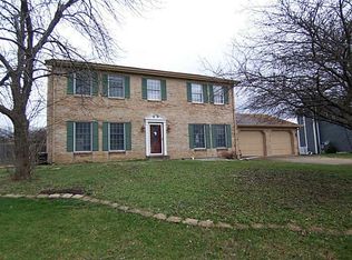7970 Cliffwood Dr, Tipp City, OH 45371