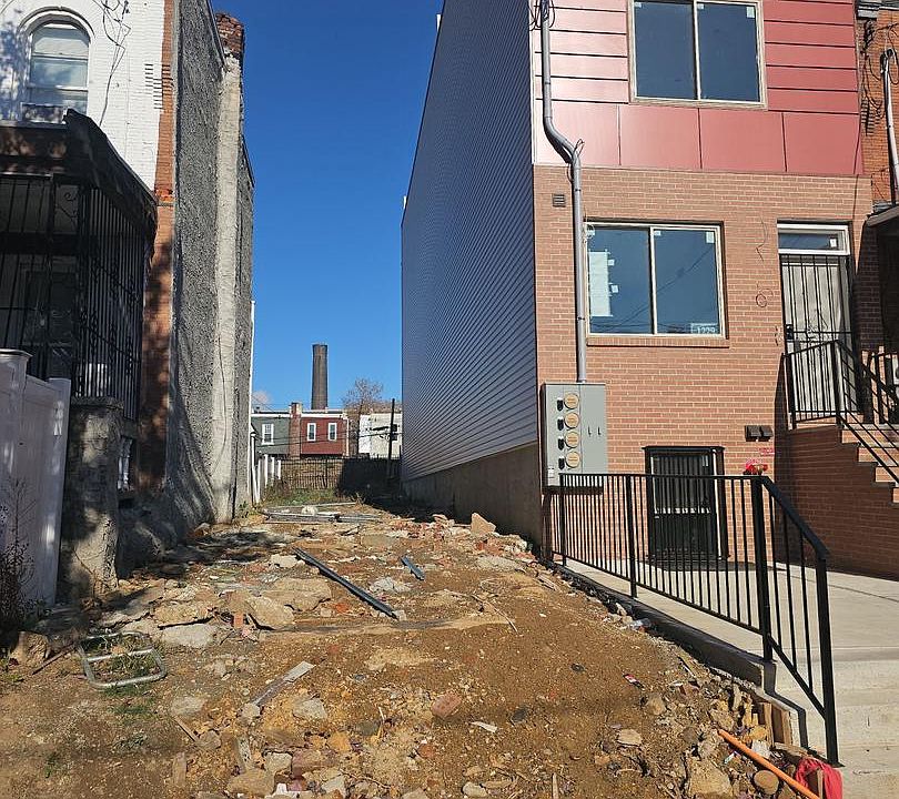 1st image of 1231 W Hilton St