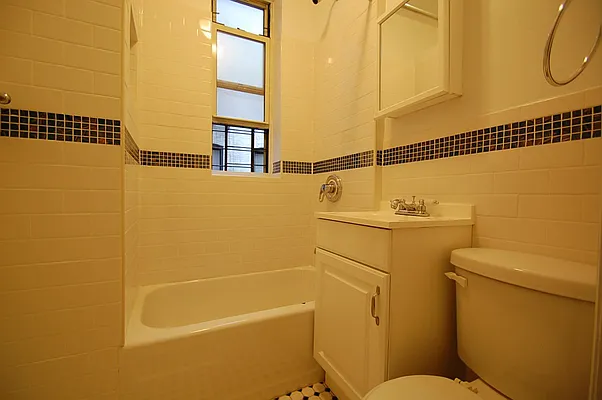 Rented by Bohemia Realty Group | media 3