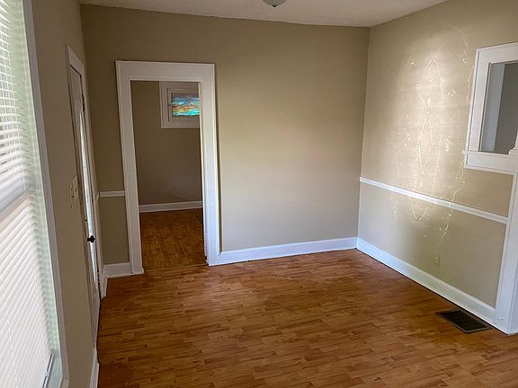 2nd image of 329 Wallace Ave