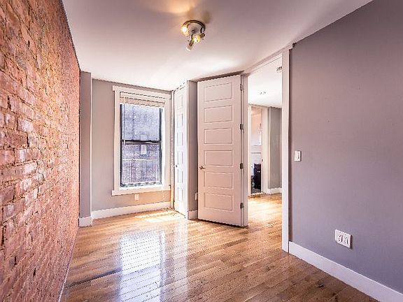 2nd image of 164 Sherman Ave #28