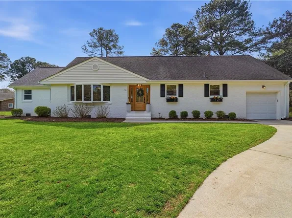 1813 Fleet Ter, Virginia Beach, VA 23454