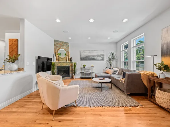 1905 S Logan St, Denver, CO 80210