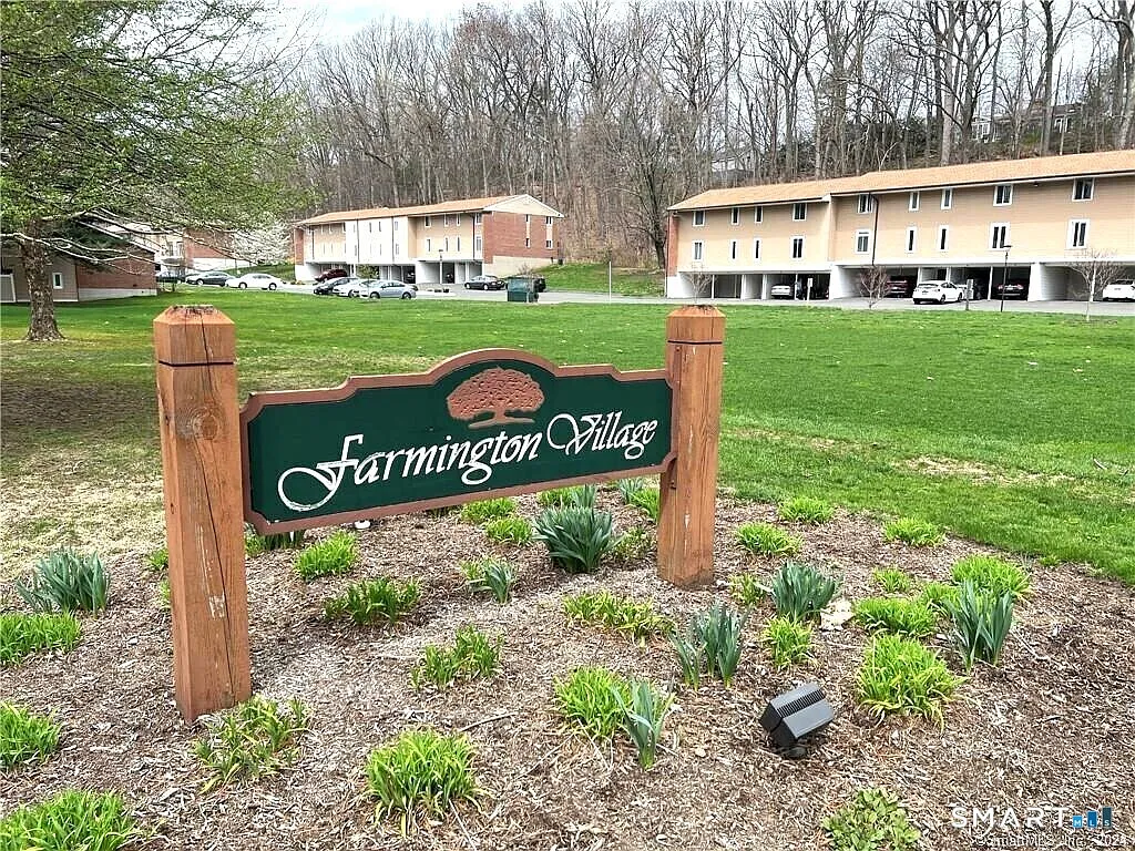 1 bed, 1.0 bath, 704 sqft, $1,695 — Photo 2